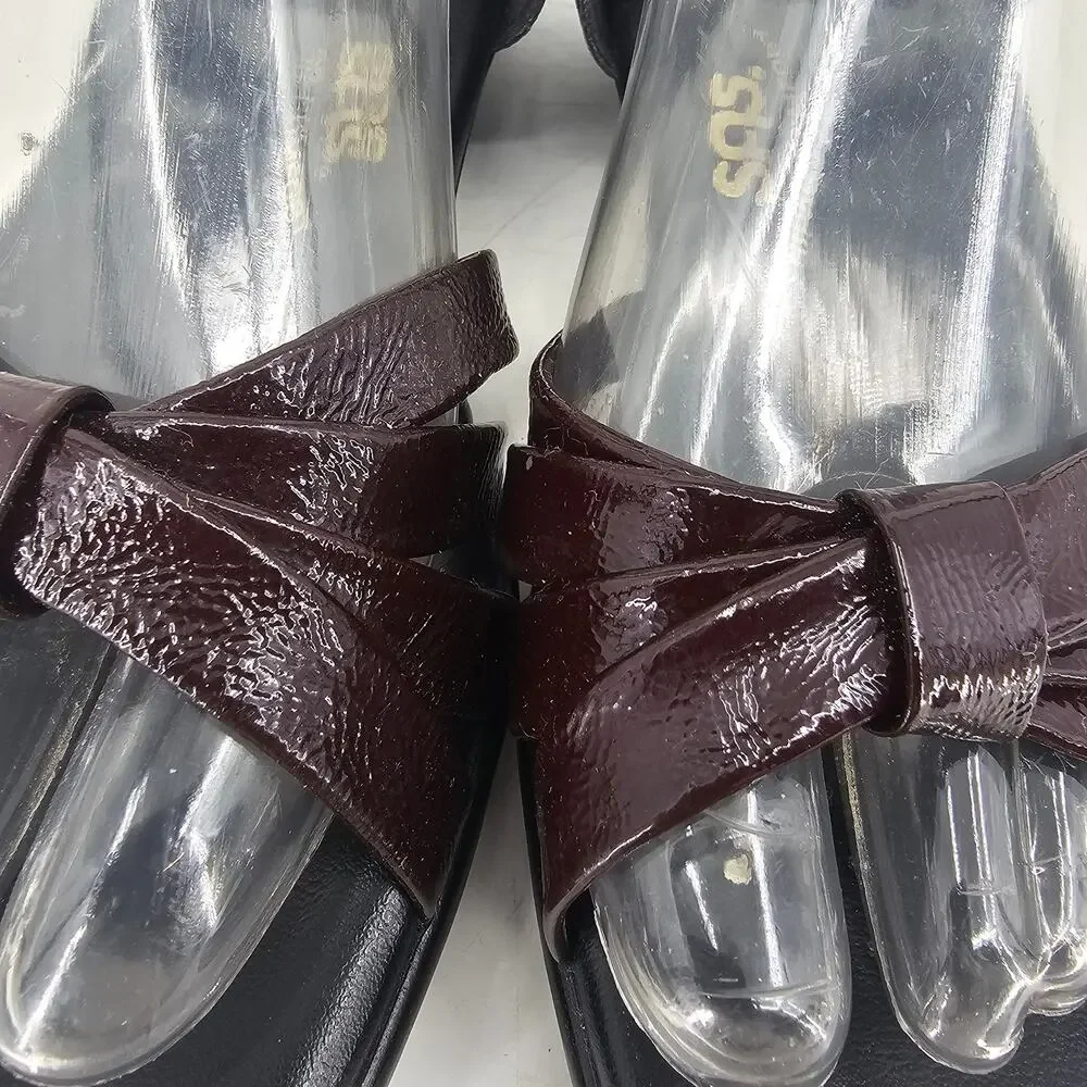 SAS Strippy Patent Leather Wedge Sandals in a wine/burgundy Red women's Size 7 M